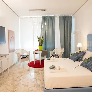 https://cavour-bari-centro-brand-city-life.barihotels.org
